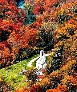 Стари манастир код Моста на Тари