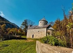 Лепота православља у срцу нетакнуте природе