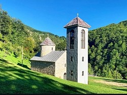 Српски православни манастир у Ђурђевића Тари