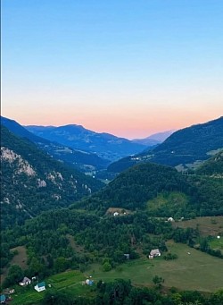 Брда Црне Горе изнад кањона реке Таре